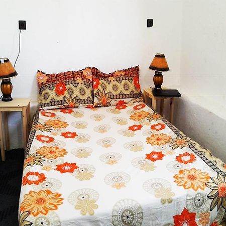 Sidi Bouzid Guesthouse Safi Bagian luar foto